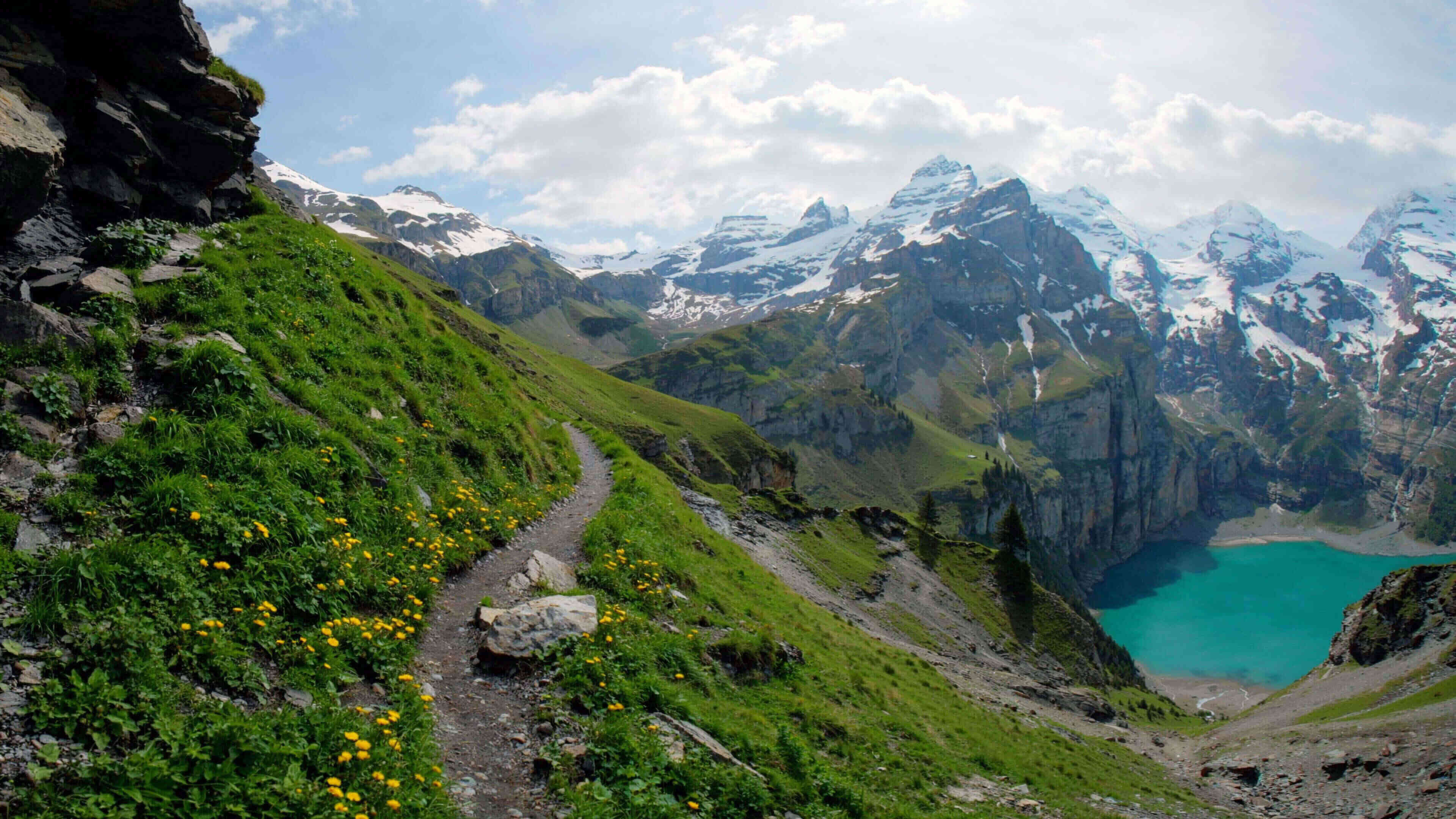 Lake Oeschinen Loop